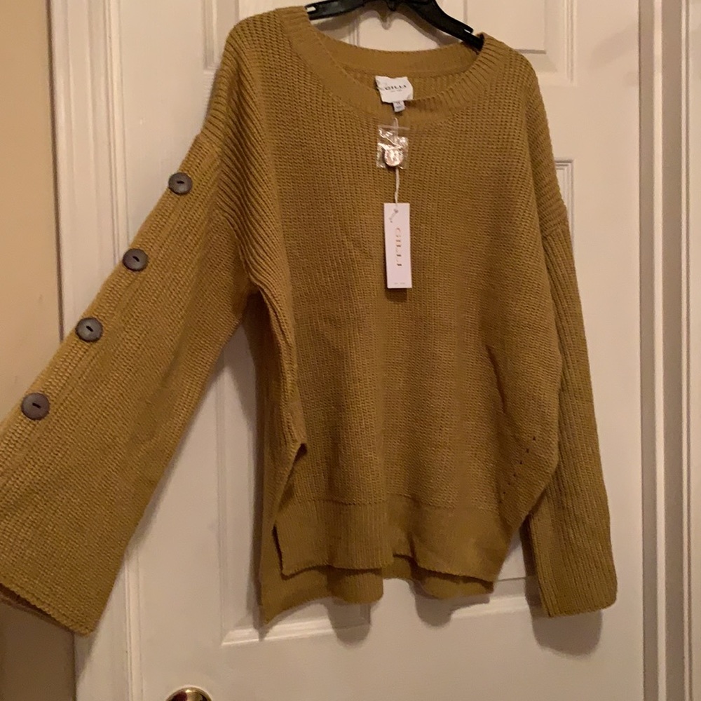 Gilli Oversized Knitted Button Detailed Flare Sleeve Sweater